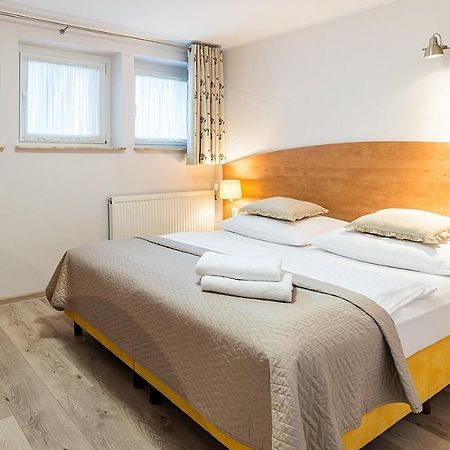 E-Stay Noclegi W Bydgoszczy Exteriör bild