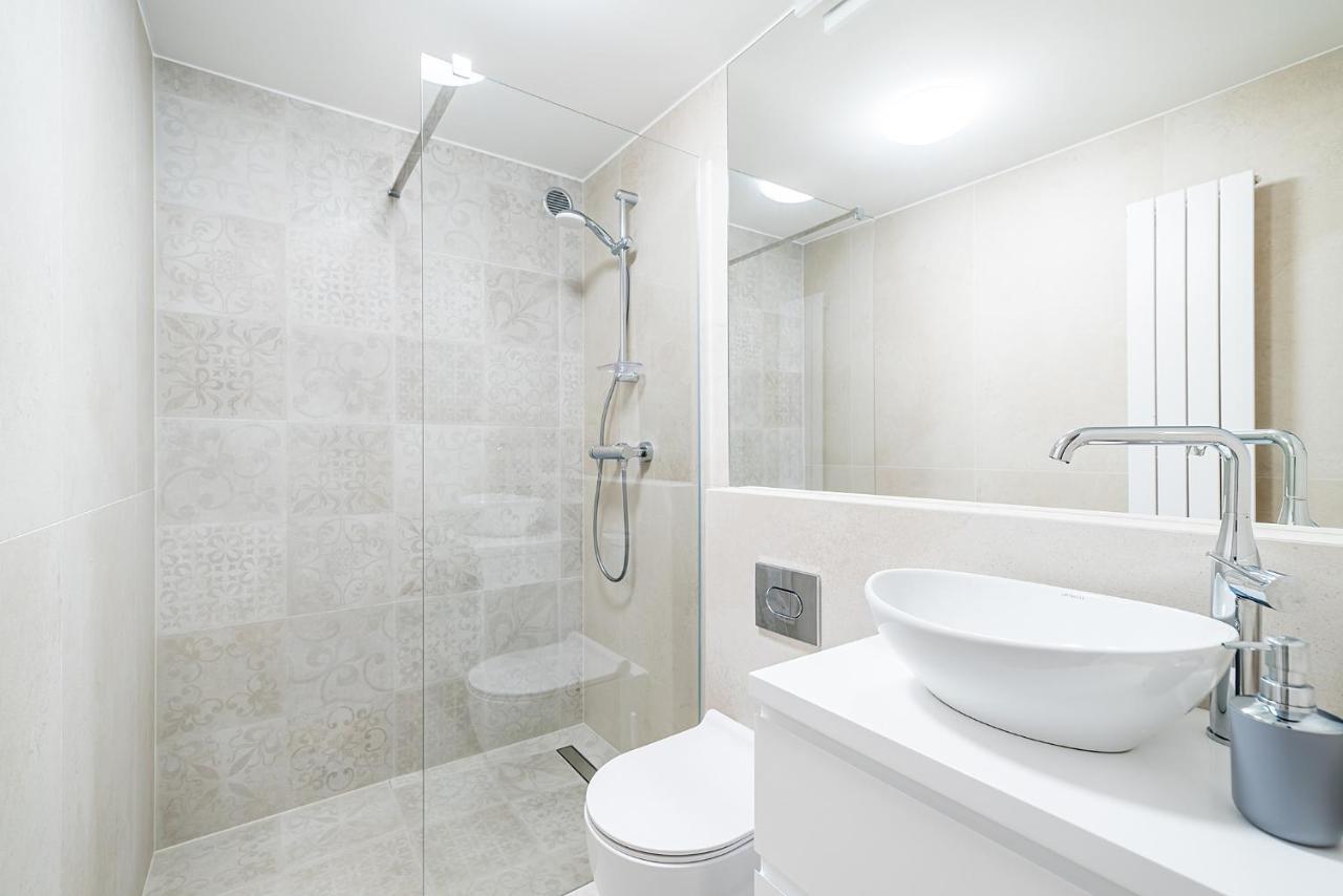 E-Stay Noclegi W Bydgoszczy Exteriör bild